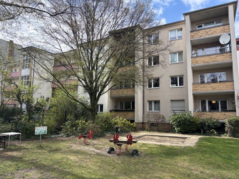 Hausansicht Berlin Etagenwohnung Gepflegte Wohnung in Szenelage!