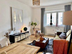 Hauptbild Altbauwohnung mit großem Balkon nahe Prenzlauer Berg (provisionsfrei)
