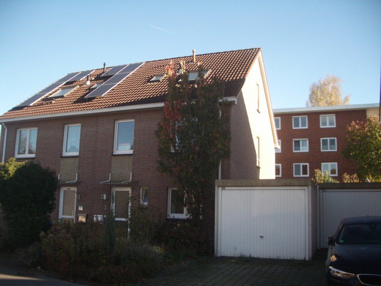 Front Marl Doppelhaush�lfte Einfamilienhaus in toller Lage